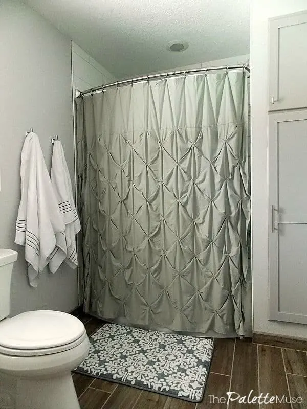 Master-Bath-Shower-Closed