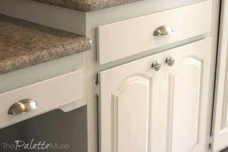 The Best Way To Paint Kitchen Cabinets, Can You Paint Kitchen Door Hinges