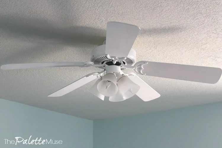 Looks like a brand new ceiling fan!
