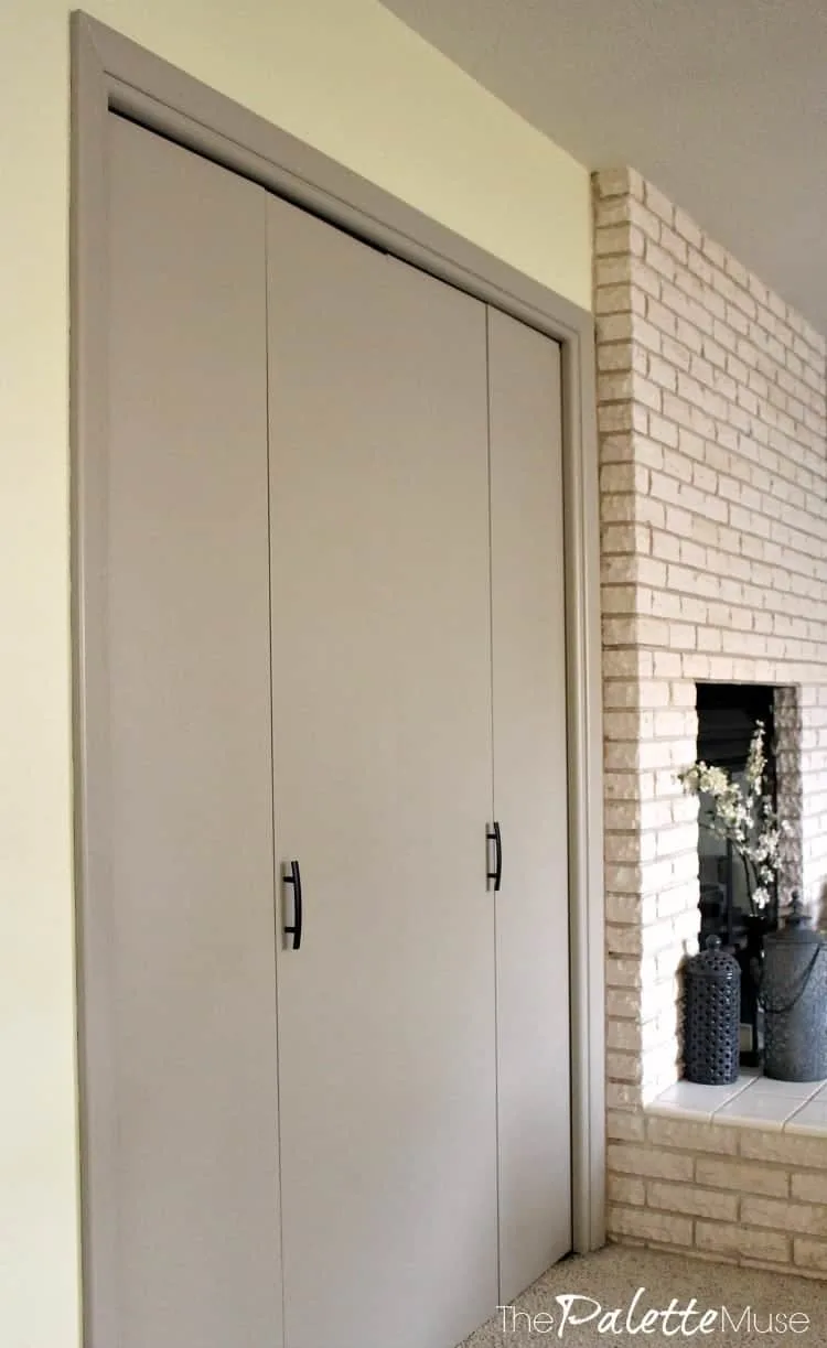 A little paint and some sleek new hardware have totally transformed these doors!