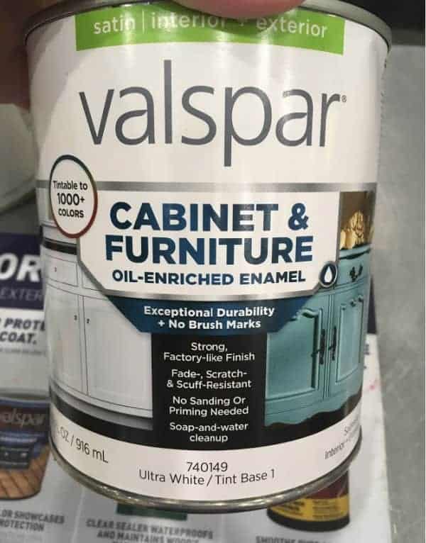 A can of Valspar Cabinet and Furniture Enamel