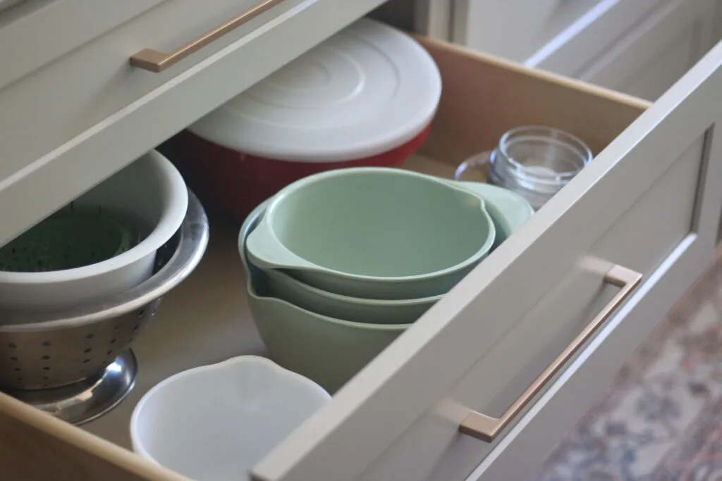 kitchen drawer with mixing bowls